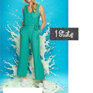 1 state woman's jumpsuit green